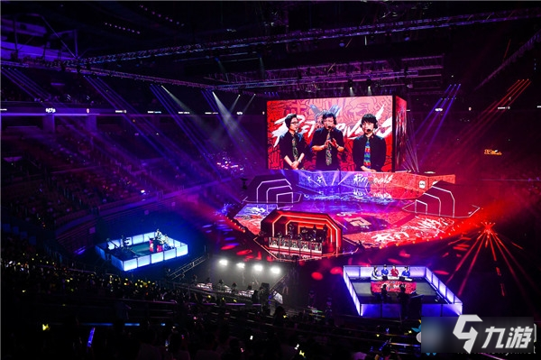 扑克高手如何管理资金（扑克高手的资金管理策略）