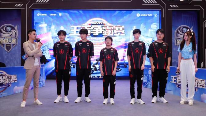 德州扑克新手为什么越玩越紧（德州扑克新手为何越玩越保守）