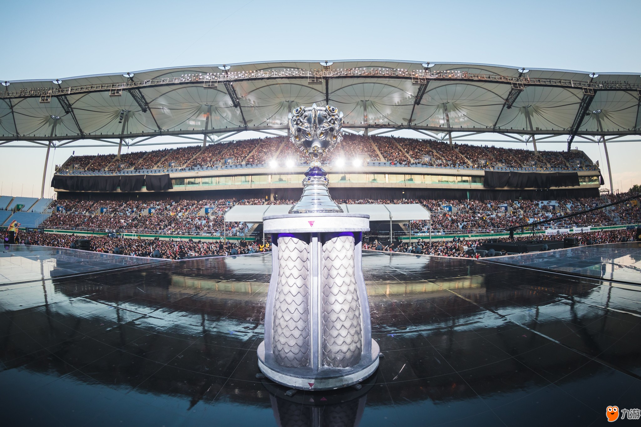 只剩下官方公告了！ Ninjas in Pyjamas 官方微博出现在 Doinb 的生日微博评论区，并送上祝福：祝 Inb 兄生日快乐，愿你所有的愿望都能实现